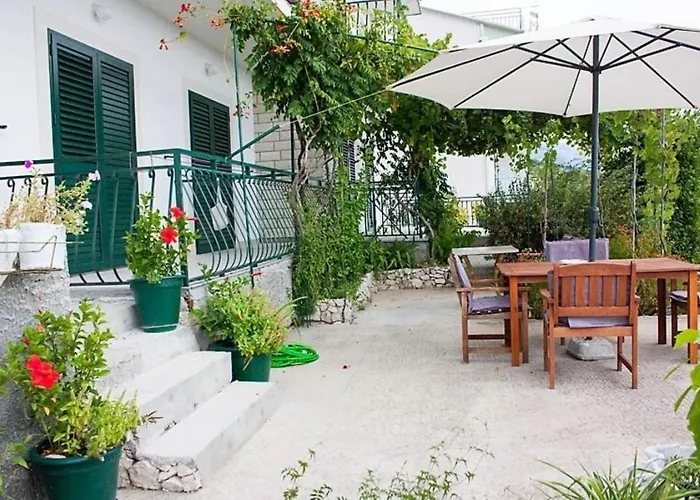 Apartment Ante