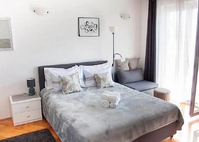 Apartment Ante